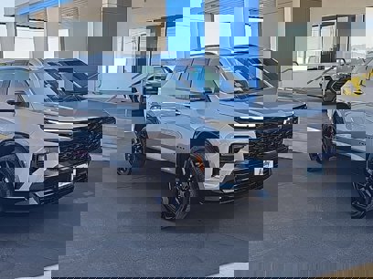 New 2025 Chevrolet Traverse RS
