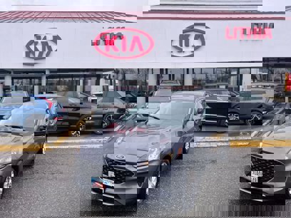 Used 2021 Ford Escape SE w/ Cold Weather Package
