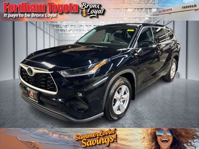 Certified 2021 Toyota Highlander LE