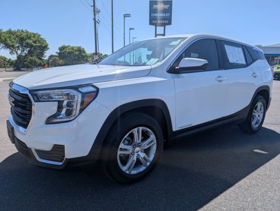 Used 2024 GMC Terrain SLE