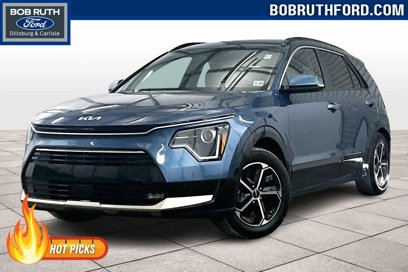 Used 2023 Kia Niro SX