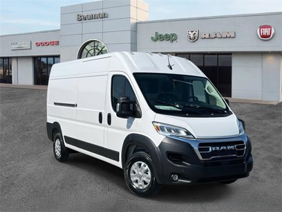 New 2025 RAM ProMaster 2500 w/ Quick Order Package 22G SLT
