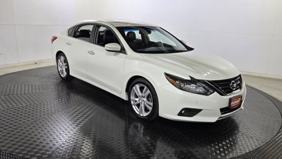 Used 2017 Nissan Altima 3.5 SL