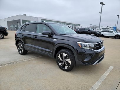 New 2024 Volkswagen Taos SE