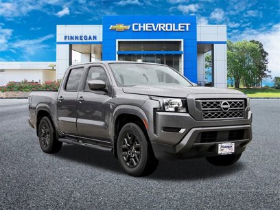 Used 2022 Nissan Frontier SV w/ Technology Package