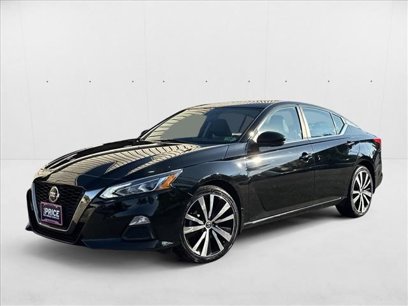 Used 2019 Nissan Altima 2.5 SR w/ SR Premium Package