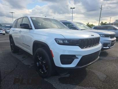 New 2025 Jeep Grand Cherokee Altitude