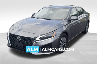 Used 2023 Nissan Altima 2.5 SV