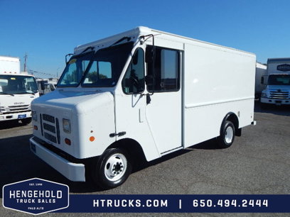 Used 2016 Ford E-350 and Econoline 350 Super Duty w/ A/C Prep Package