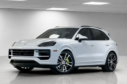 Certified 2024 Porsche Cayenne