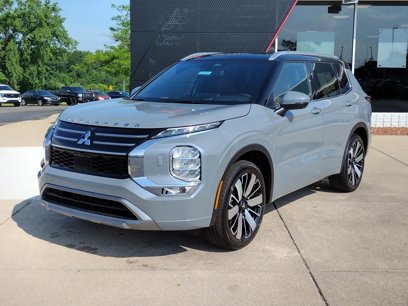New 2025 Mitsubishi Outlander SEL