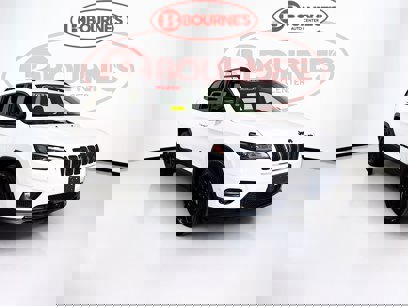 Used 2023 Jeep Cherokee Altitude Lux