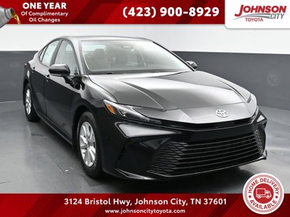 New 2025 Toyota Camry LE