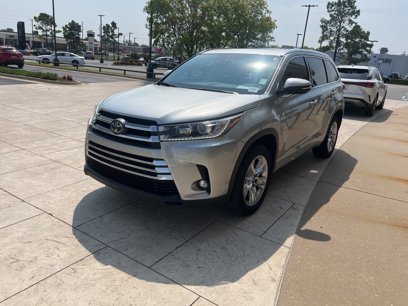 Used 2019 Toyota Highlander Limited