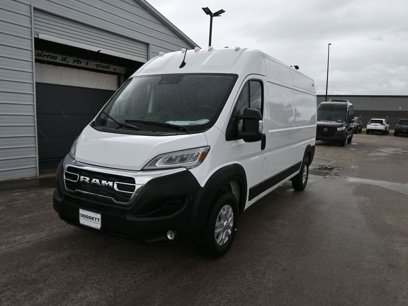 New 2025 RAM ProMaster 2500 w/ Quick Order Package 22G SLT
