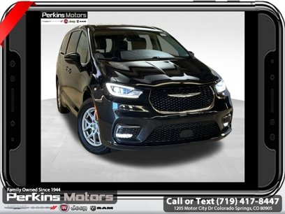 Used 2024 Chrysler Pacifica Touring-L