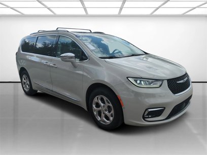 Used 2021 Chrysler Pacifica Limited w/ Premium & Safety Sphere Group