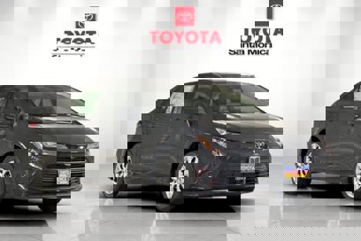 New 2025 Toyota Corolla LE