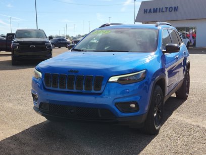 Used 2023 Jeep Cherokee Altitude Lux