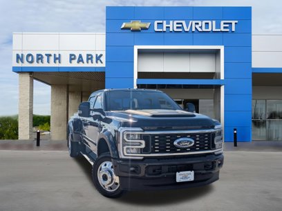 Used 2025 Ford F450 King Ranch w/ FX4 Off-Road Package