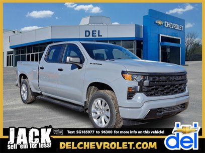 New 2025 Chevrolet Silverado 1500 Custom w/ LPO, Dark Essentials Package