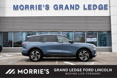 New 2025 Lincoln Nautilus Premier w/ Jet Appearance Package