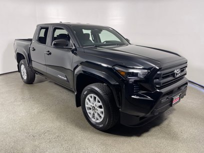 New 2025 Toyota Tacoma SR5