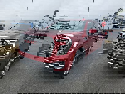 New 2025 GMC Yukon XL Denali