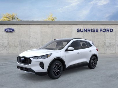 New 2025 Ford Escape SE w/ Class II Trailer Tow Package
