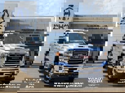 Used 2017 GMC Sierra 3500 SLT w/ Duramax Plus Package