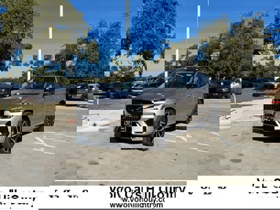 New 2025 Volvo XC60 B5 Plus w/ Protection Package Premier
