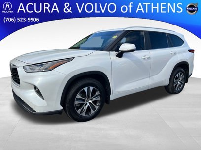 Used 2023 Toyota Highlander XLE