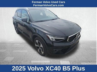 Used 2025 Volvo XC40 B5 Plus