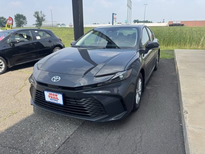 New 2025 Toyota Camry LE w/ Convenience Package