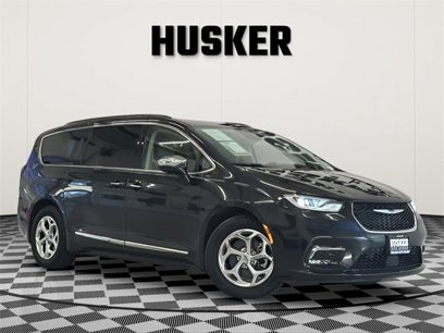 Used 2022 Chrysler Pacifica Limited
