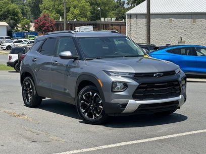 Used 2022 Chevrolet TrailBlazer LT w/ LPO, Blackout Package