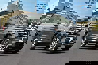 New 2025 Ford Explorer Active