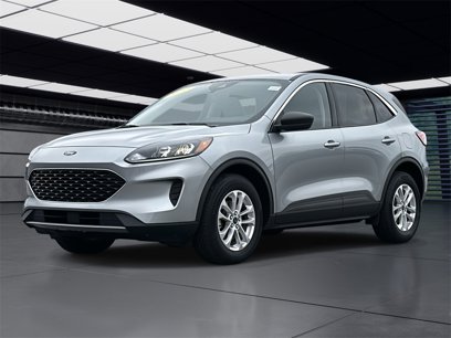 Used 2022 Ford Escape SE w/ Convenience Package