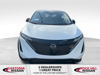 New 2025 Nissan Ariya FWD