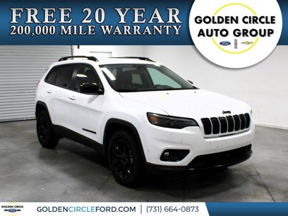 Used 2023 Jeep Cherokee Altitude Lux