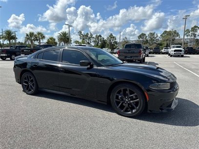 Used 2022 Dodge Charger R/T w/ Blacktop Package