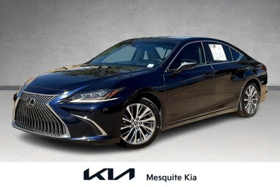 Used 2019 Lexus ES 350 w/ Accessory Package 2