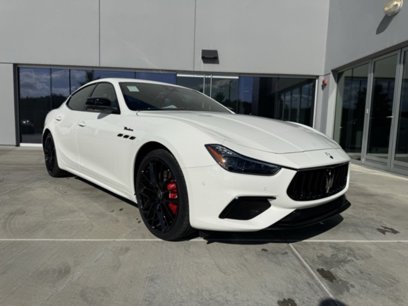 New 2024 Maserati Ghibli Modena Q4