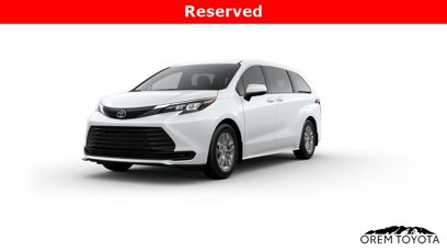 New 2025 Toyota Sienna LE