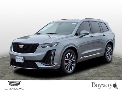 New 2025 Cadillac XT6 Sport w/ Technology Package