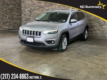 Used 2019 Jeep Cherokee Latitude w/ Popular Appearance Group