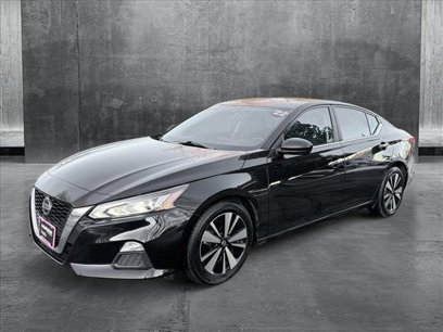 Used 2022 Nissan Altima 2.5 SV