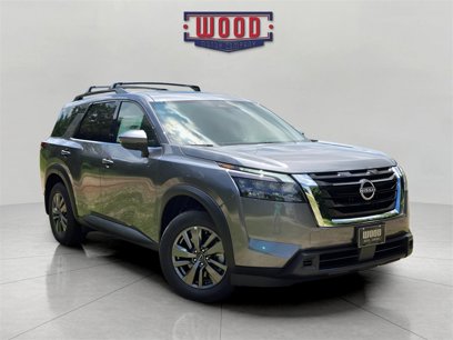 New 2025 Nissan Pathfinder SV