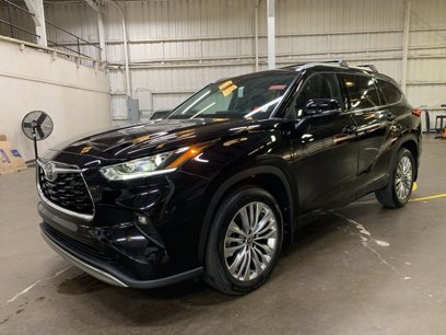 New 2025 Toyota Highlander Platinum