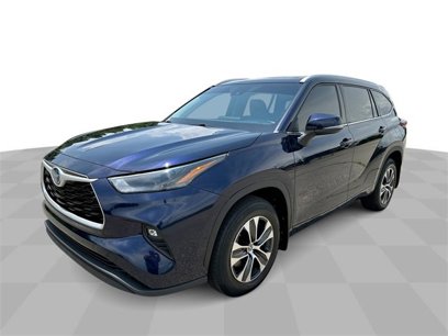 Used 2022 Toyota Highlander XLE